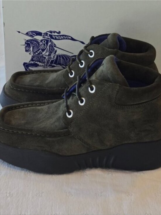 NIB Burberry Olive (Loch) Chukka Lace-Up Square Toe Boots Size 40 PRICE FIRM main image 3